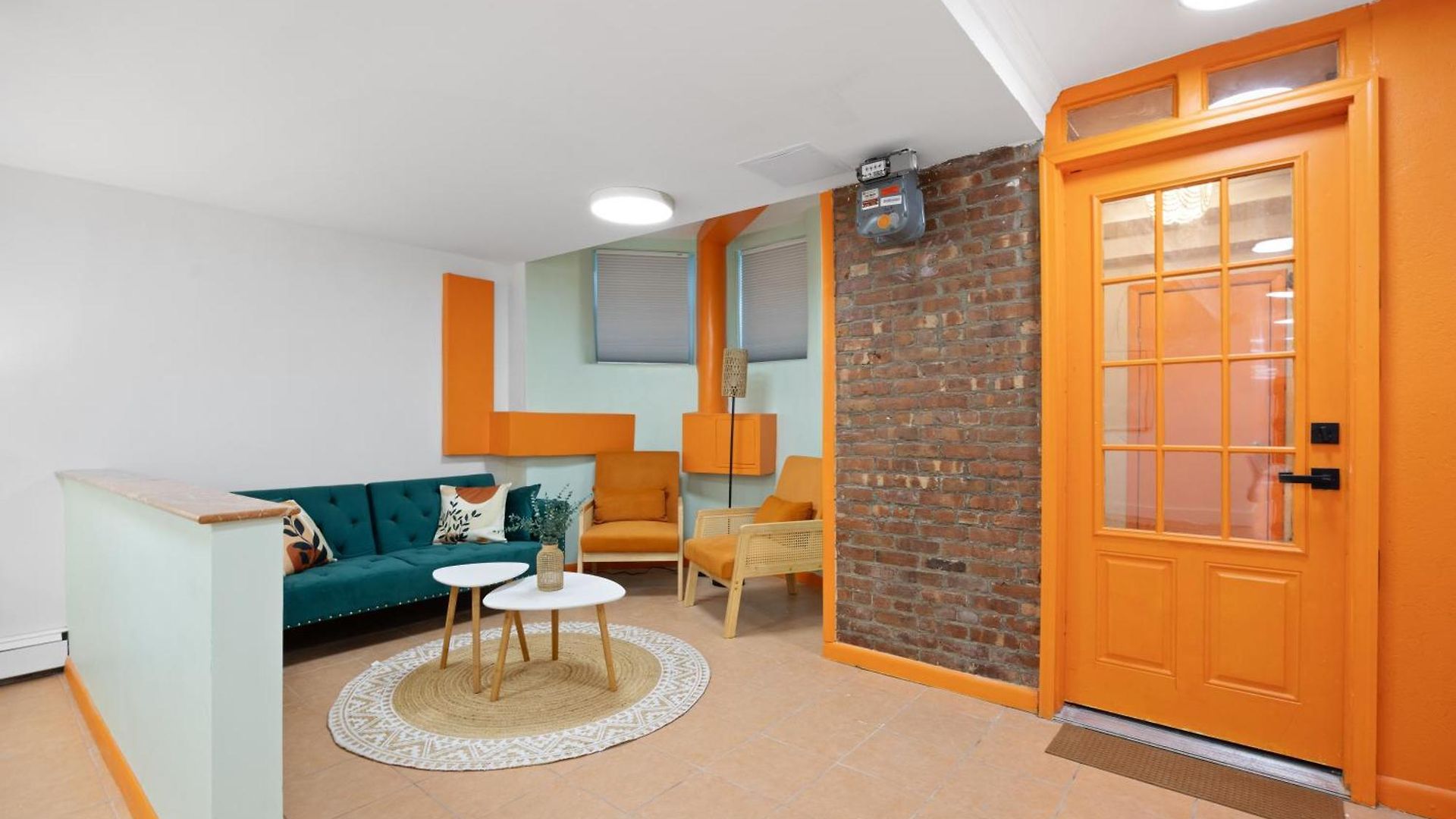 Apartment Private Garden Getaway Cozy And Chic Near Subway At 