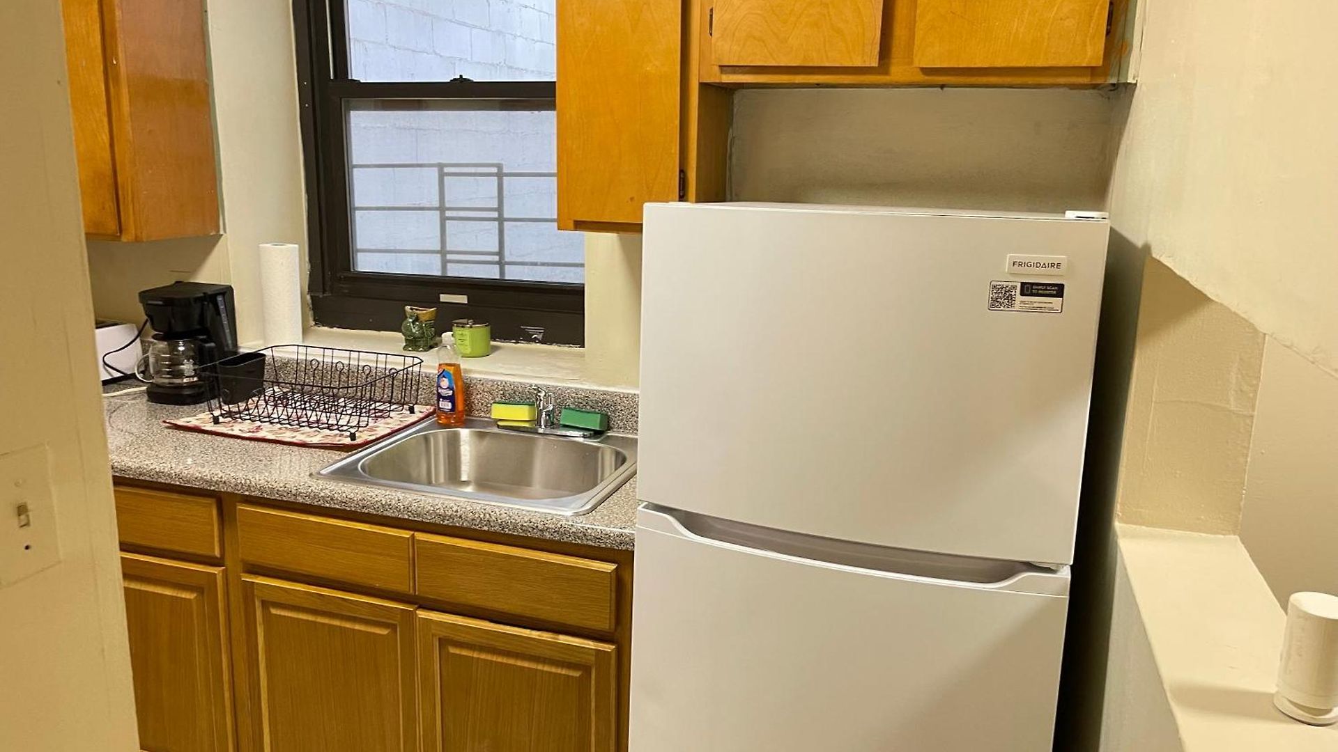 Apartment One Bedroom By Month Next To Bronx Zoo *