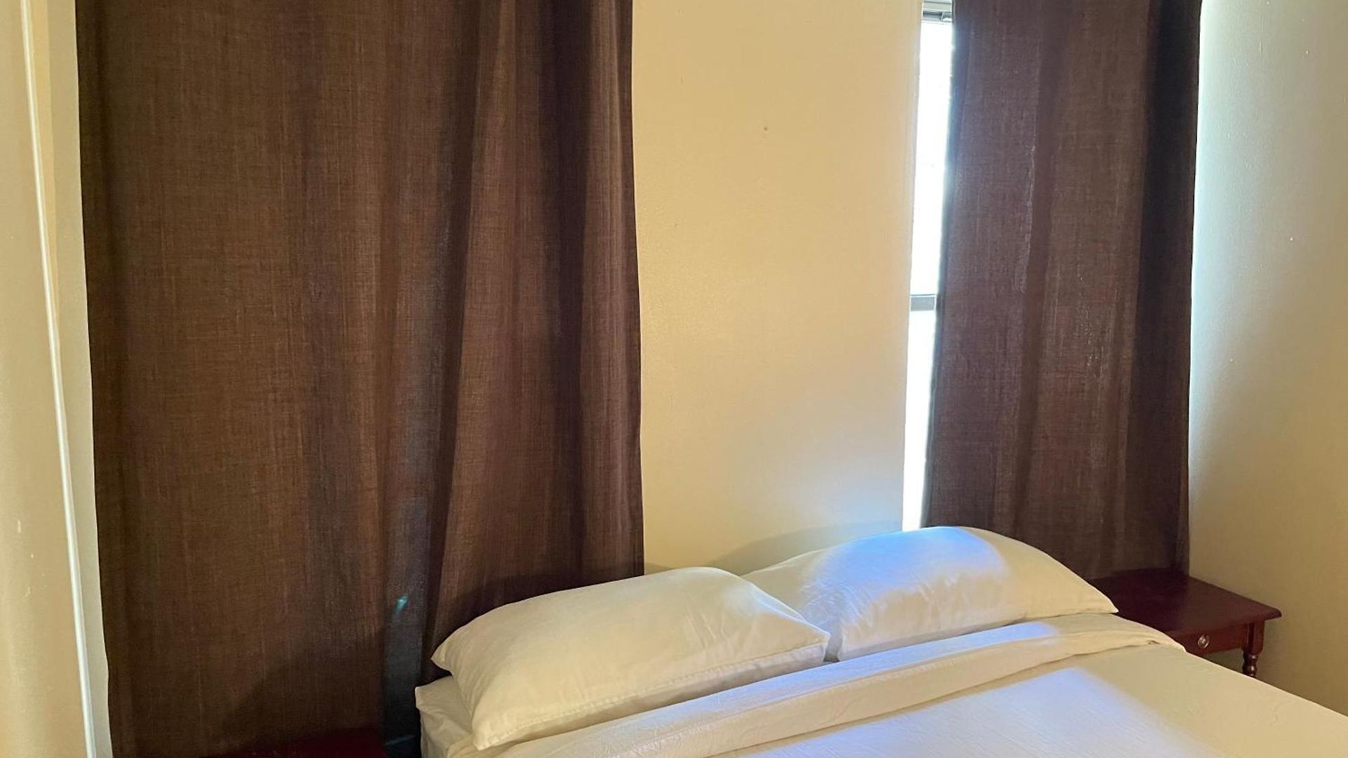 One Bedroom By Month Next To Bronx Zoo Apartment *