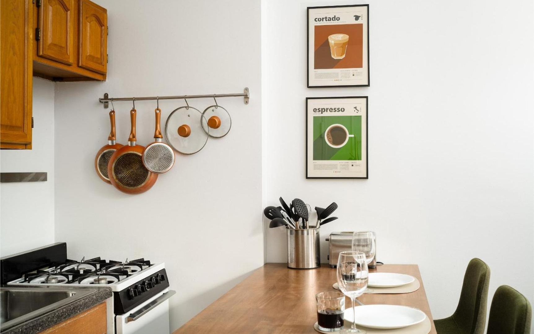 Cozy Classic Park Slope 1bd, Nr Prospect Park Apartment *