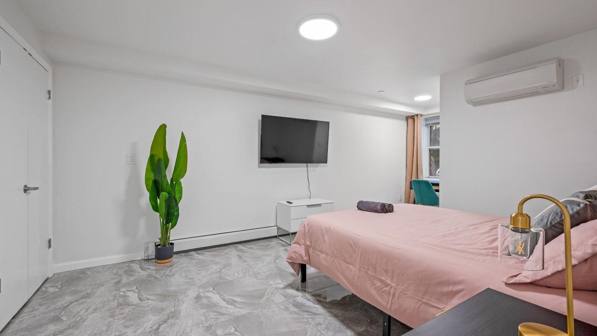 Hotel Upper East Side Luxury 3br 2b 1700 Square Feet New York