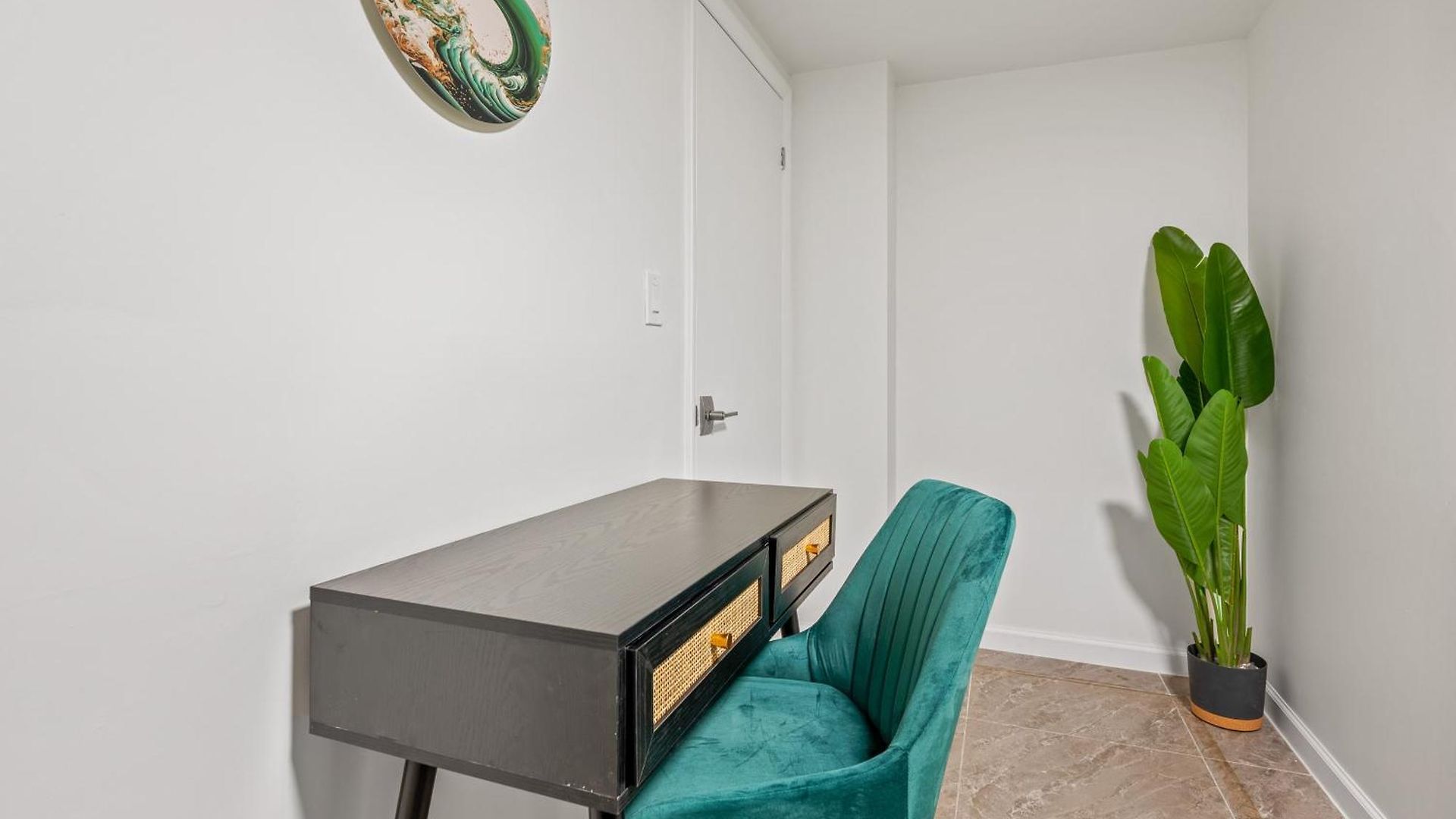 Upper East Side Luxury 3br 2b 1700 Square Feet 4*