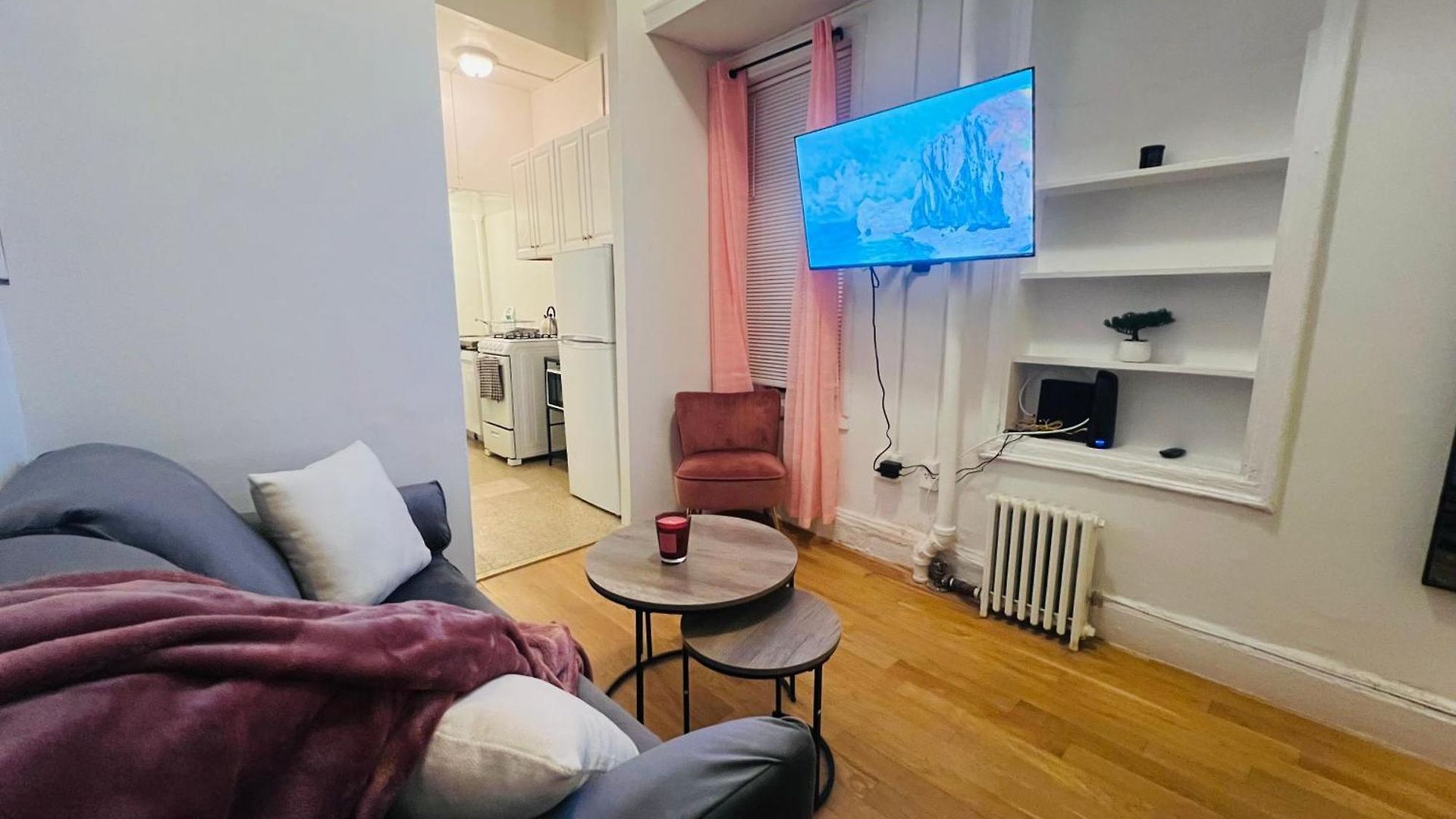 Apartment Piers
