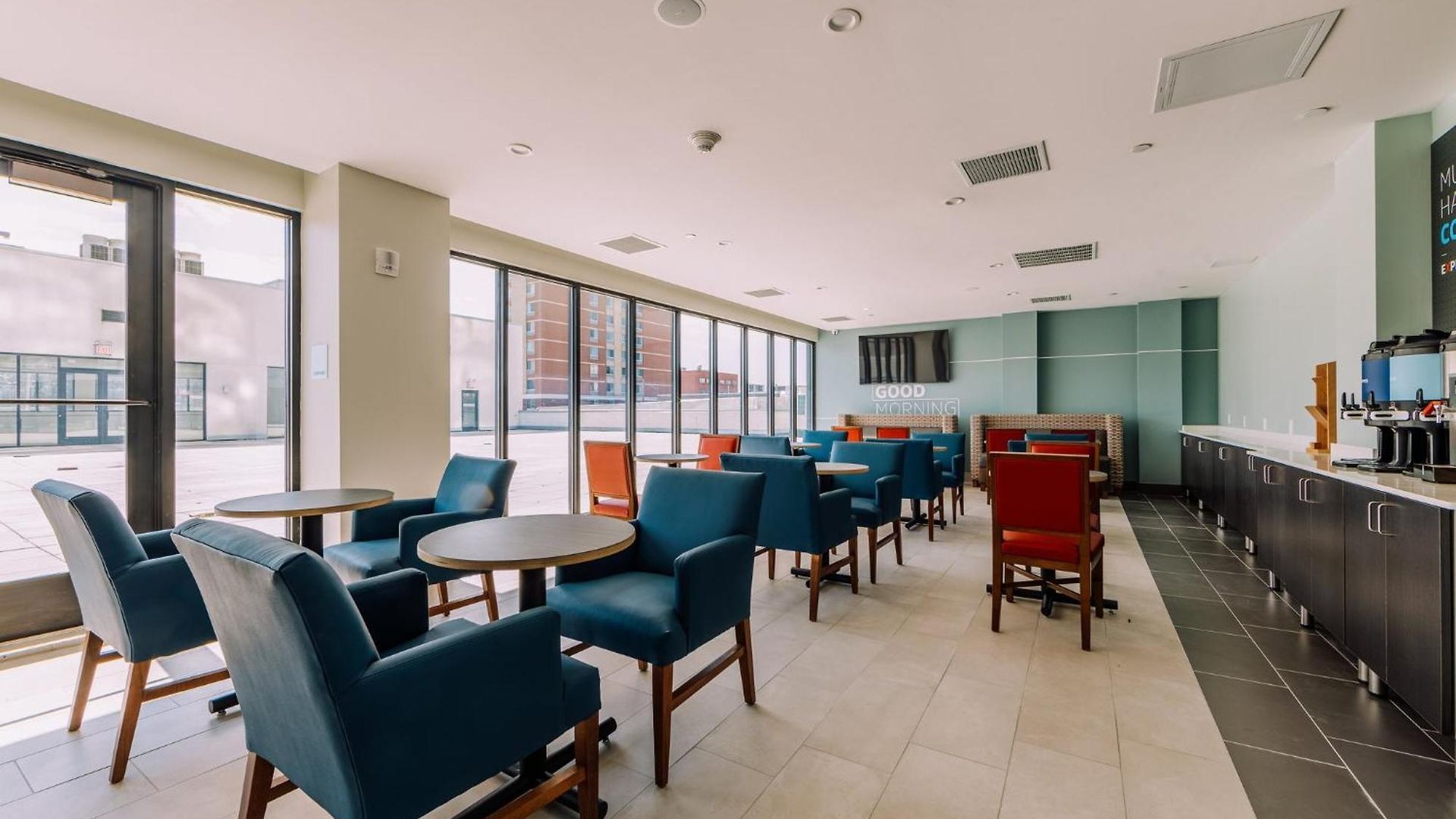 Express Long Island E - By Ihg Hotel