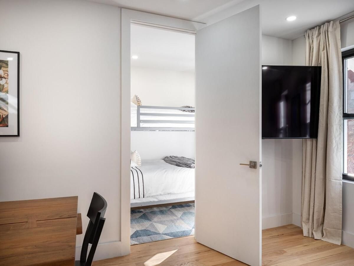 Three-bedroom In Prime Williamsburg * New York