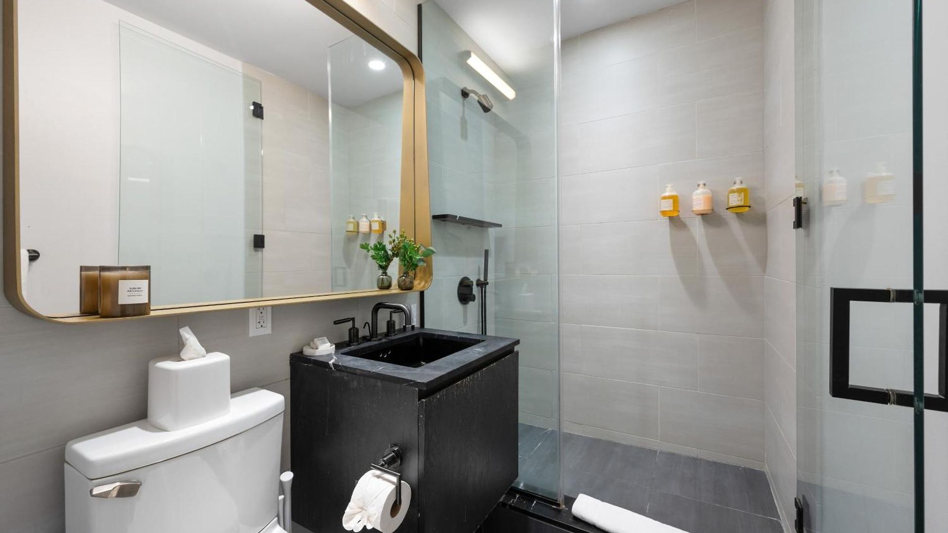 Aparthotel 17john 4*