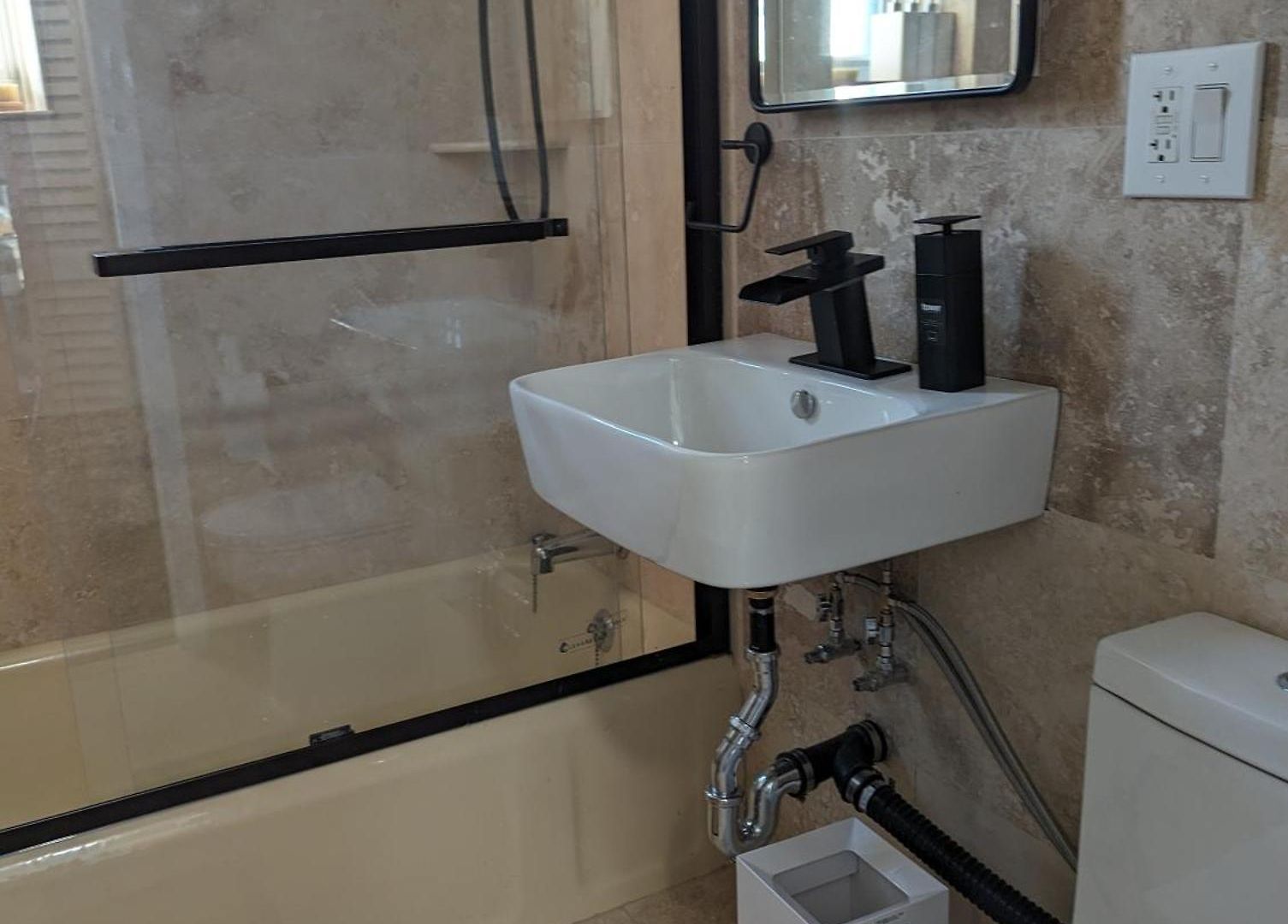 Fully Renovated Manhattan Gem Aparthotel 4*