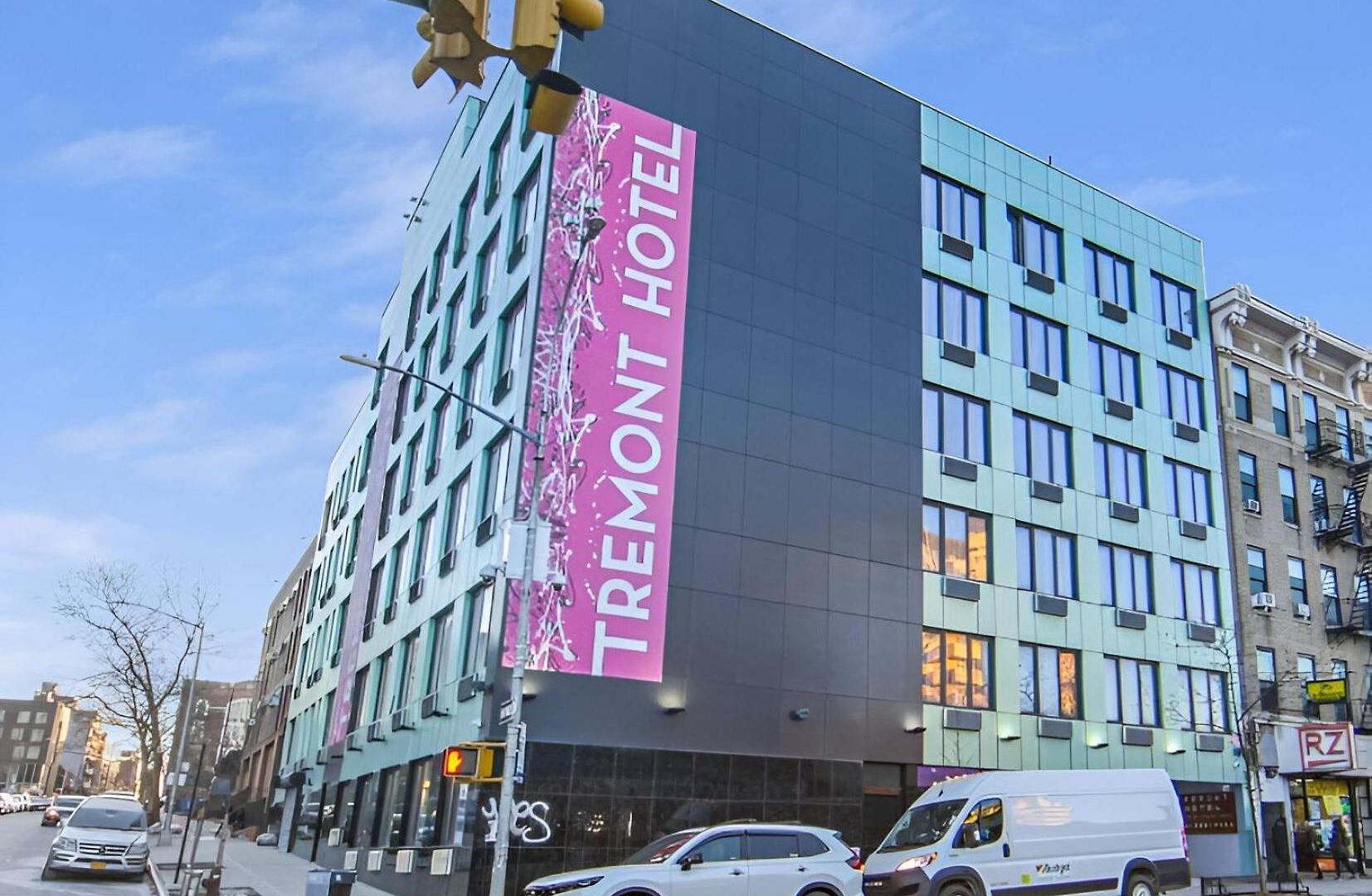 Tremont Bronx-grand Opening Hotel New York