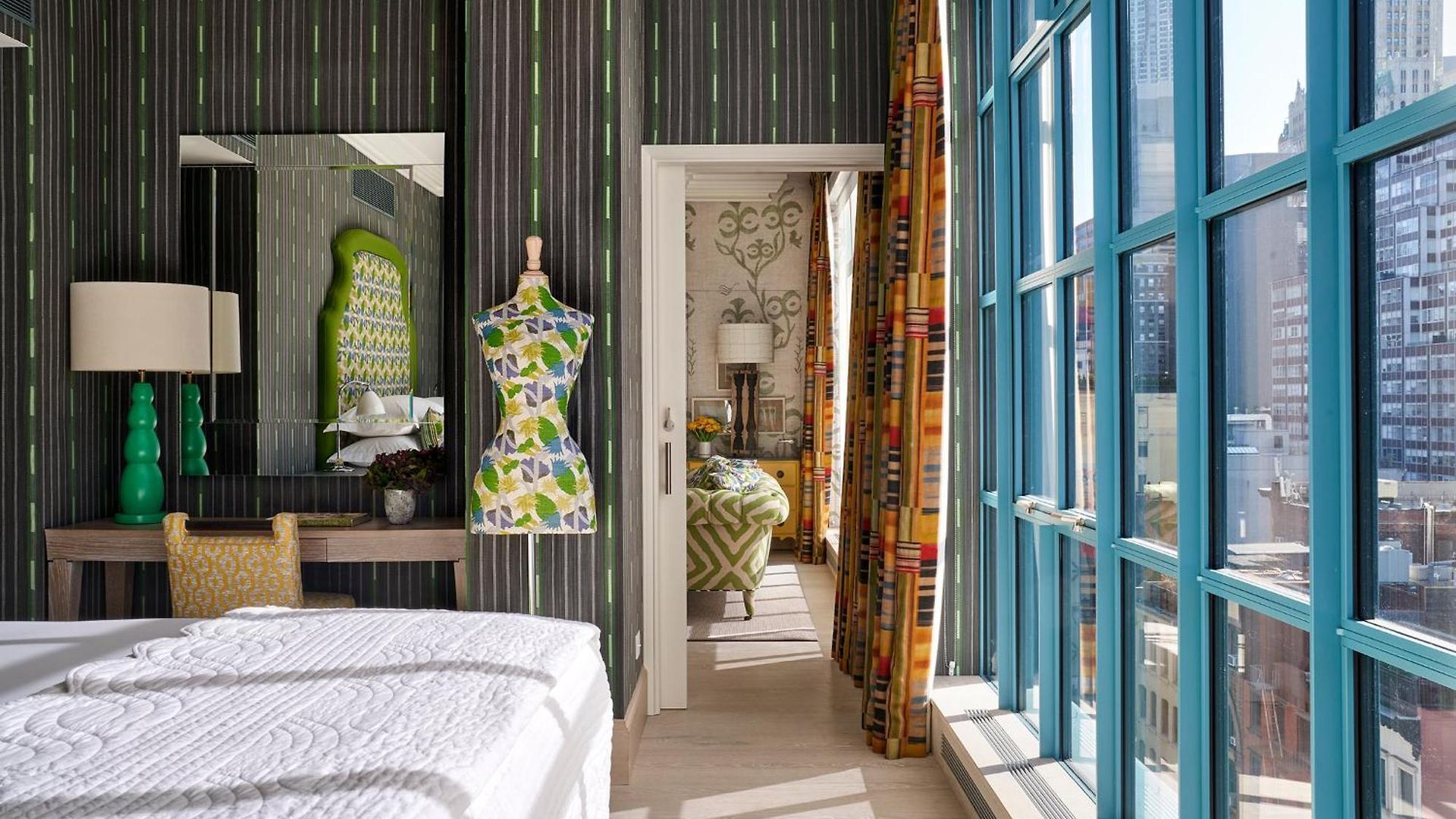Warren Street 5*
