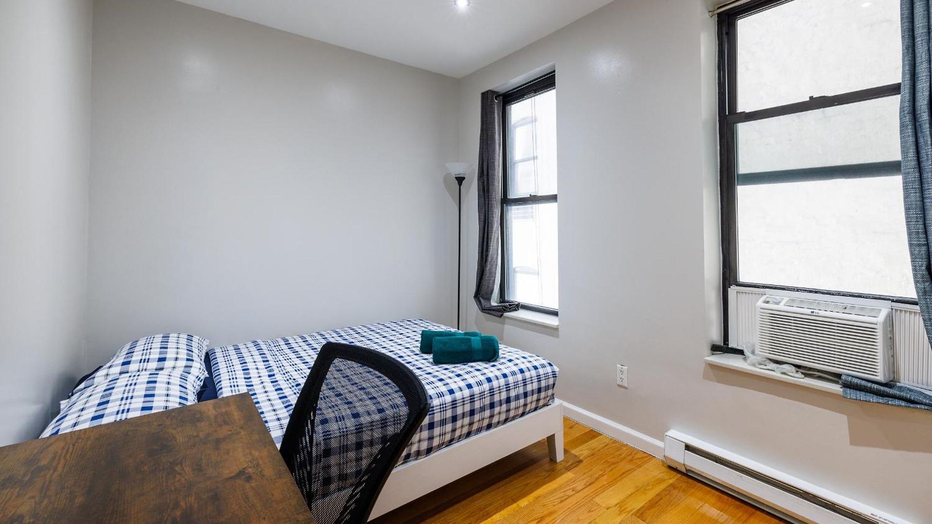 Park Side Living, Style Apartment New York
