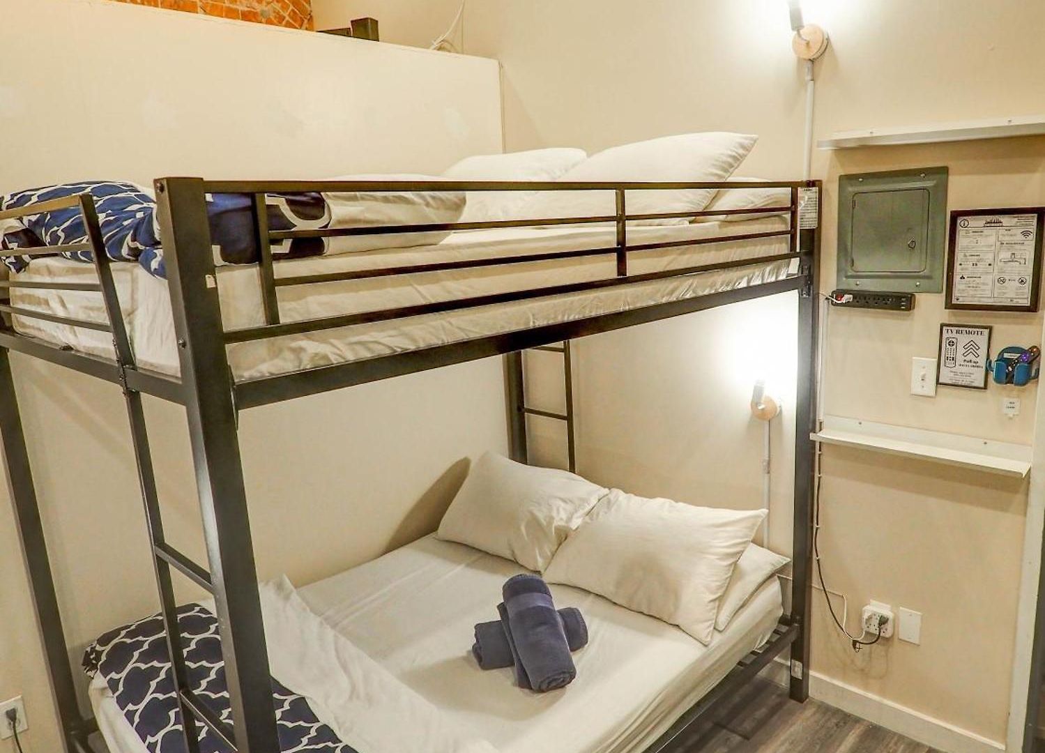 Metropolitan Manhattan Apartment New York