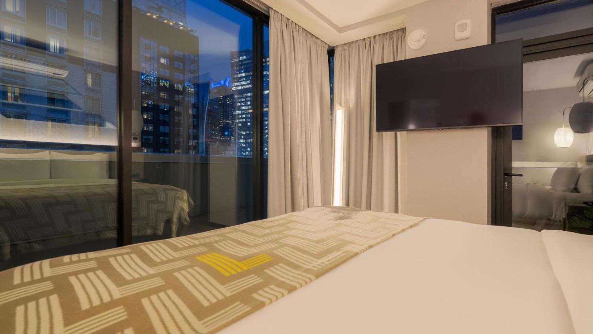 Hotel Pestana Cr7 Times Square 4*