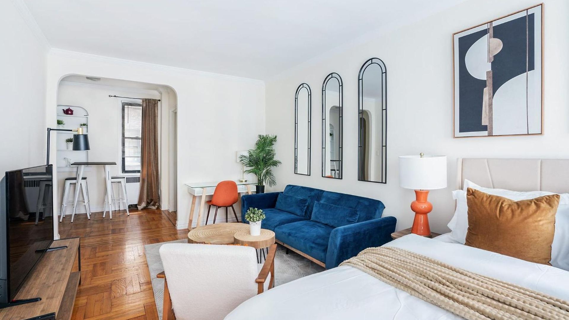 105-2c Xl Prime Location * New York
