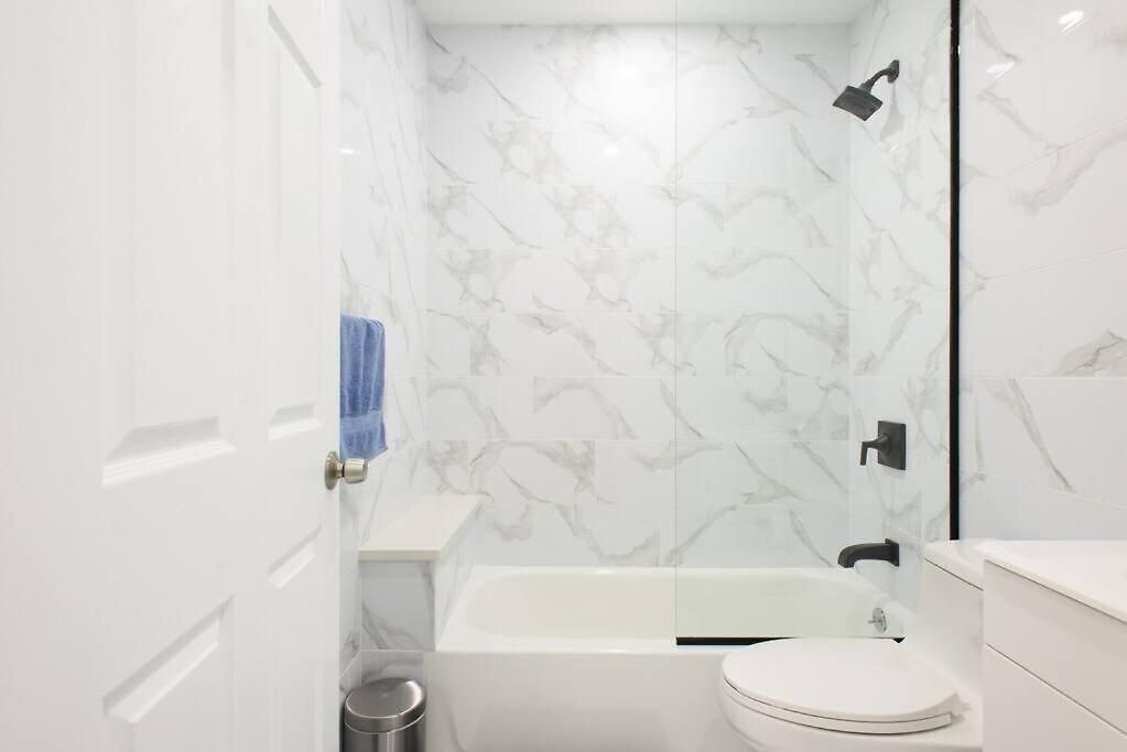 Apartment 240 East *
