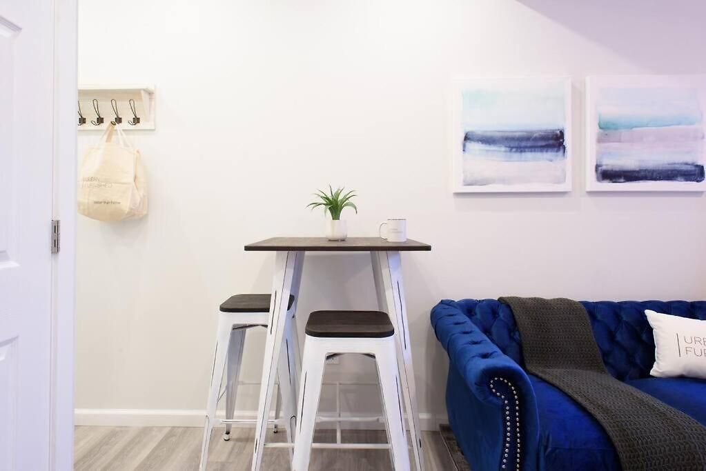 Apartment 240 East