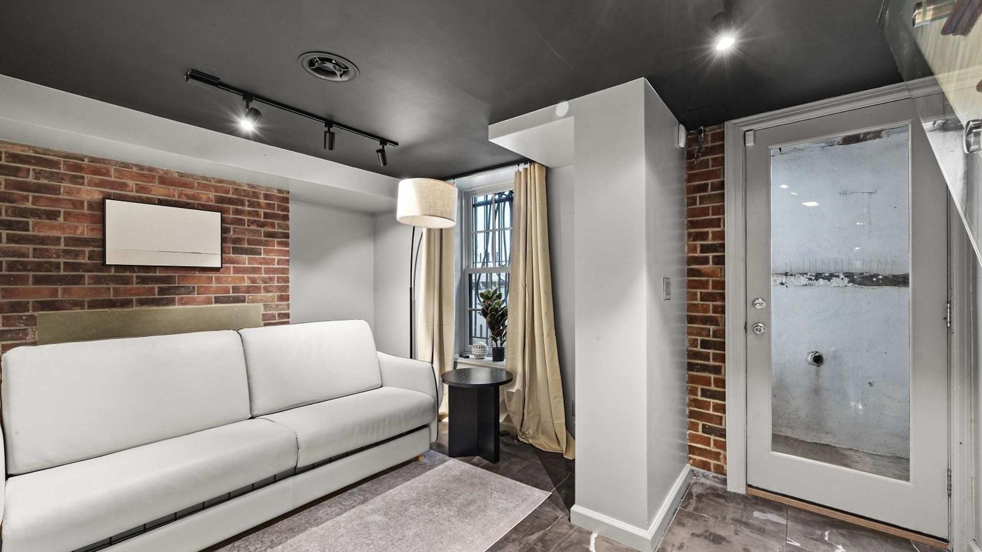 Downing By Rove Travel Private Terrace & Patio *