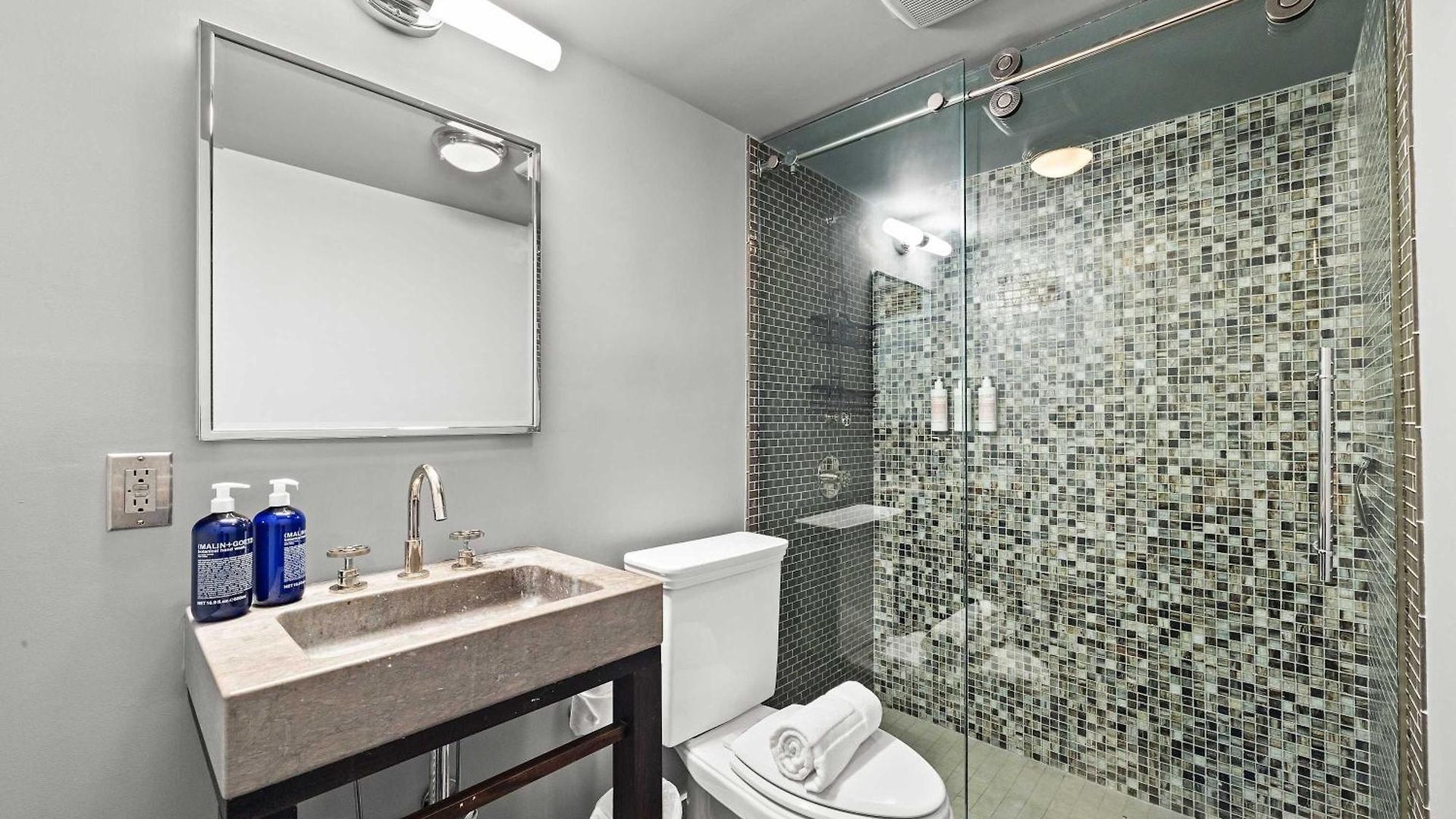 Apartment Downing By Rove Travel Private Terrace & Patio *