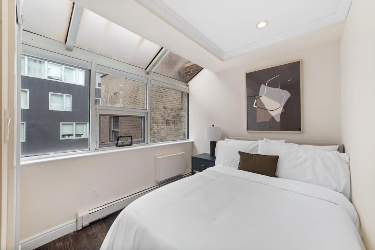Apartment Chelsea Vista Ii By Rove Travel 2br Ph With Rooftop New York
