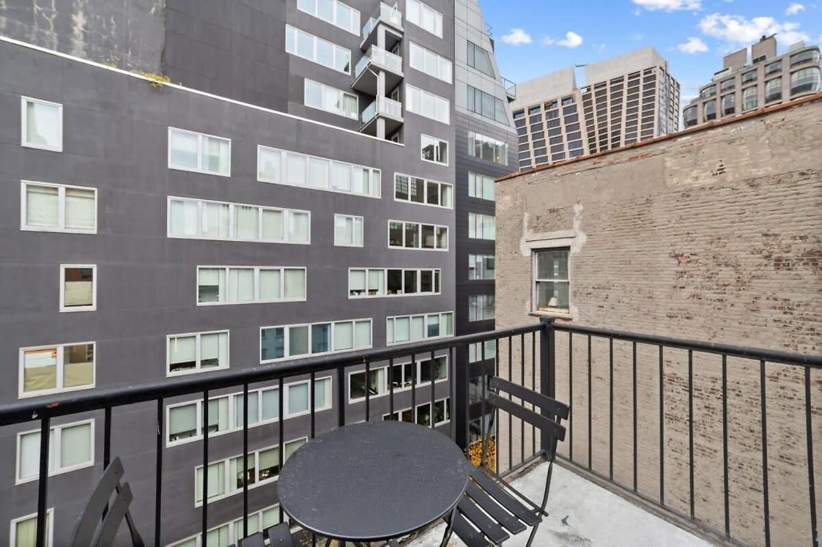 Chelsea Vista Ii By Rove Travel 2br Ph With Rooftop * New York