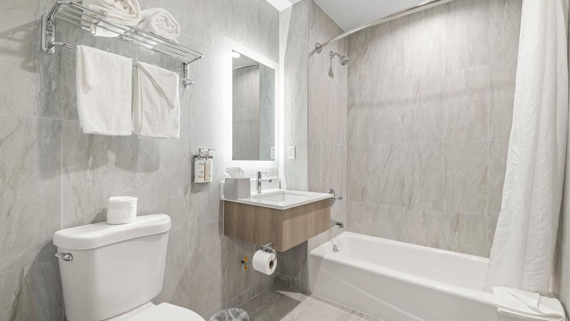 Hotel Express & Bronx - Barnabas Area By Ihg New York
