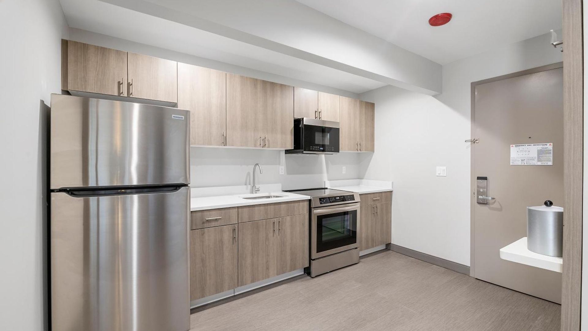 Express & Bronx - Barnabas Area By Ihg Hotel