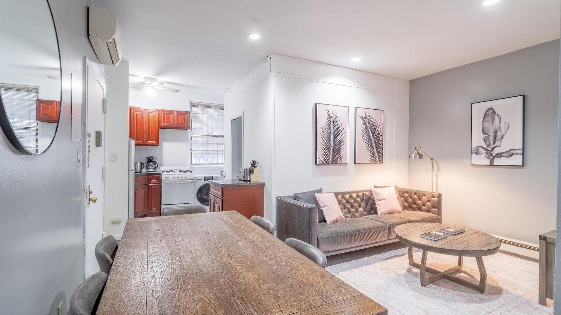 Apartment Unbeatable Location! 3bd 1ba Near Nyc's Popular Attractions! New York