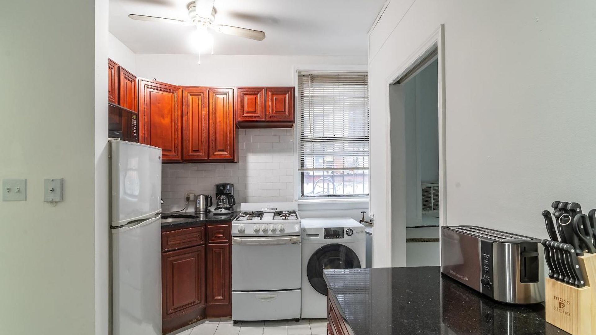 Unbeatable Location! 3bd 1ba Near Nyc's Popular Attractions! *