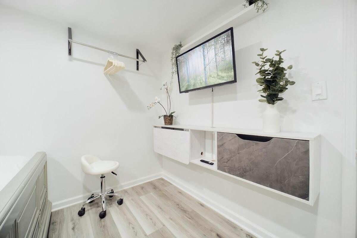 3br Private Near Lga, Jfk, Manhattan, Northern Blvd New York