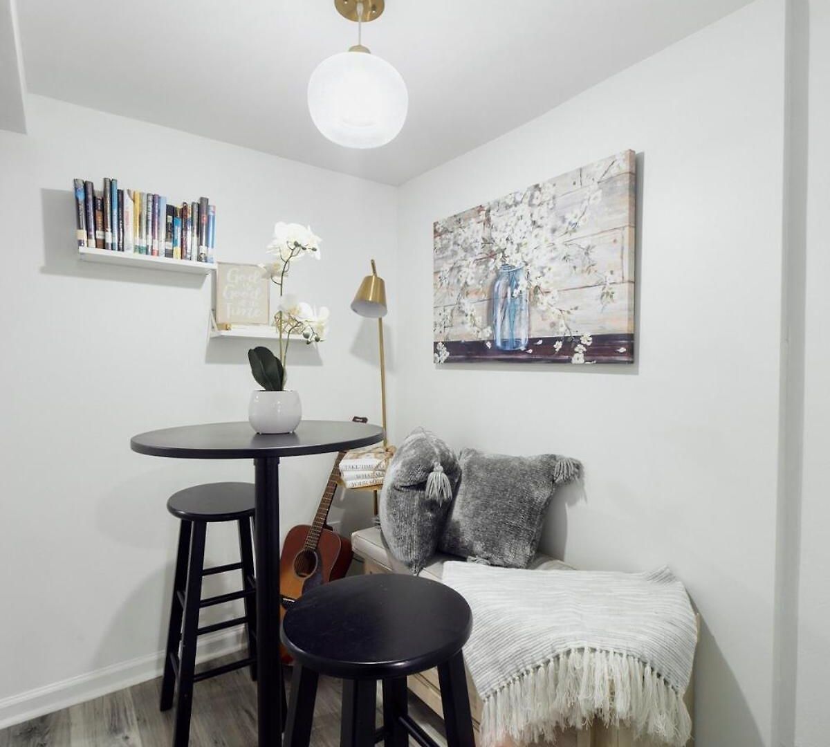 Apartment 3br Private Near Lga, Jfk, Manhattan, Northern Blvd *