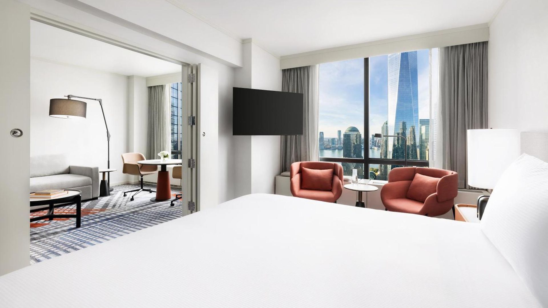 Millennium Downtown 4*