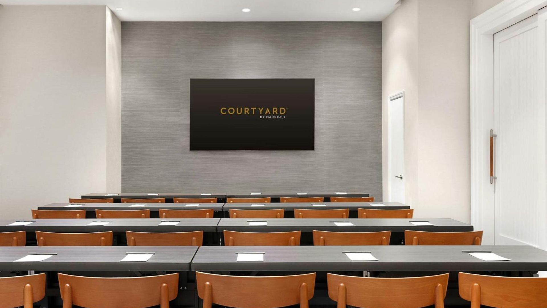 Courtyard By Marriott Manhattan/chelsea New York