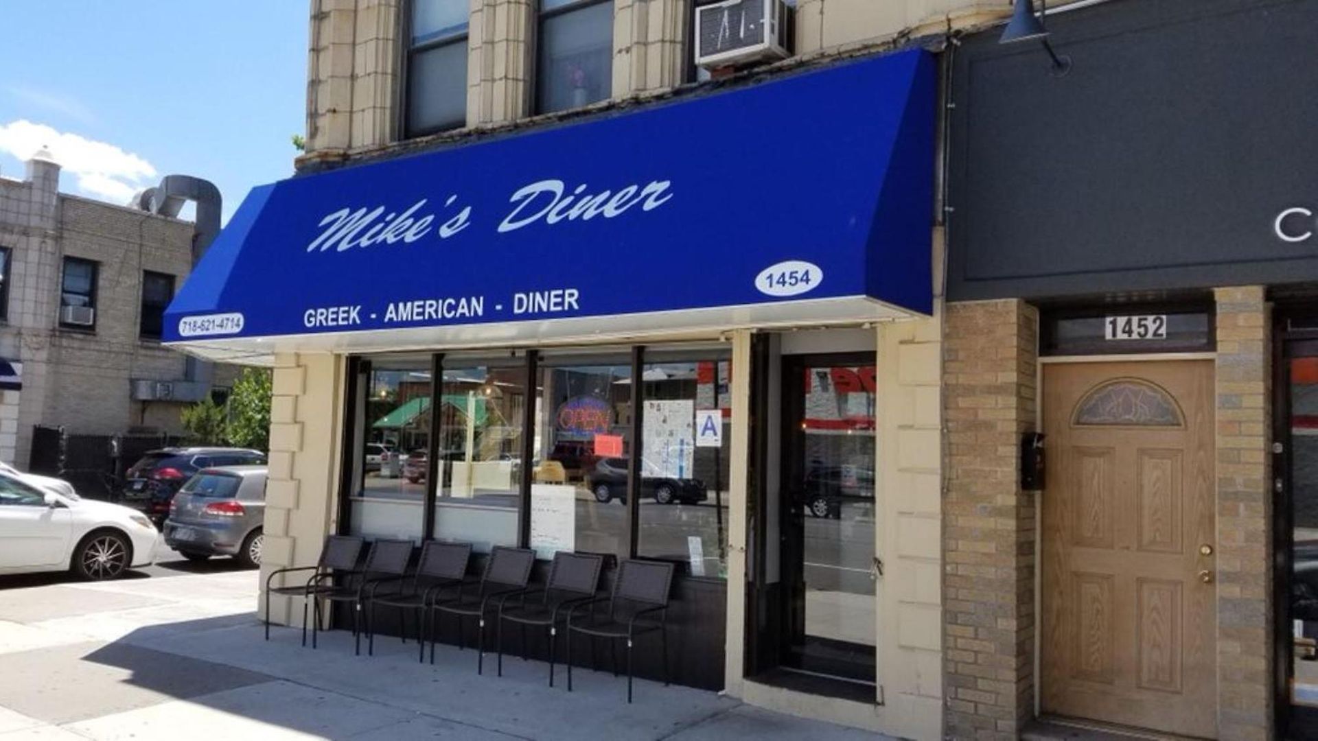 Posh With Luxe Amenities In Prime Location! Apartment *
