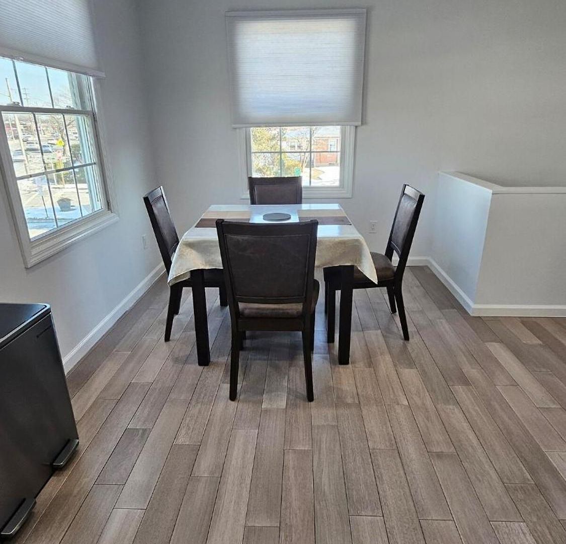 Beautifully Renovated 3-bedroom Guest * New York