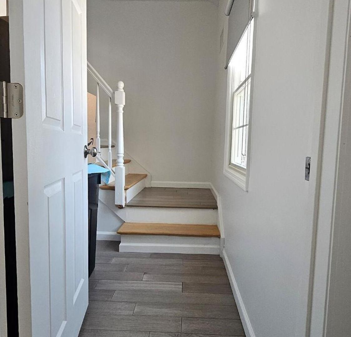 Beautifully Renovated 3-bedroom Guest Villa