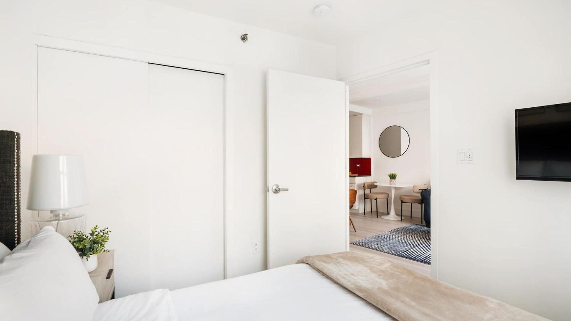 Apartment 809-2a Gorgeous 1br New W D Modern Location New York