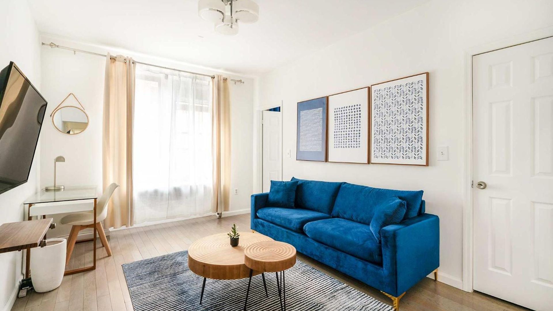 428-2e Newly Furnished 2br Prime Midtown Sleeps 5 Apartment