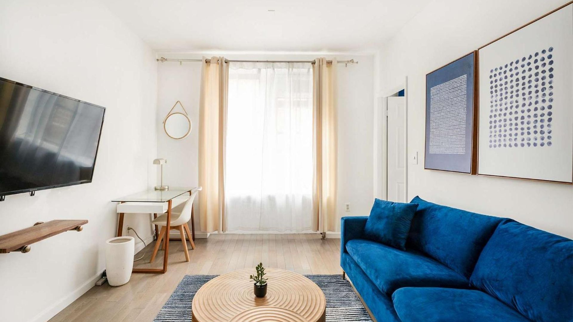 428-2e Newly Furnished 2br Prime Midtown Sleeps 5 Apartment *