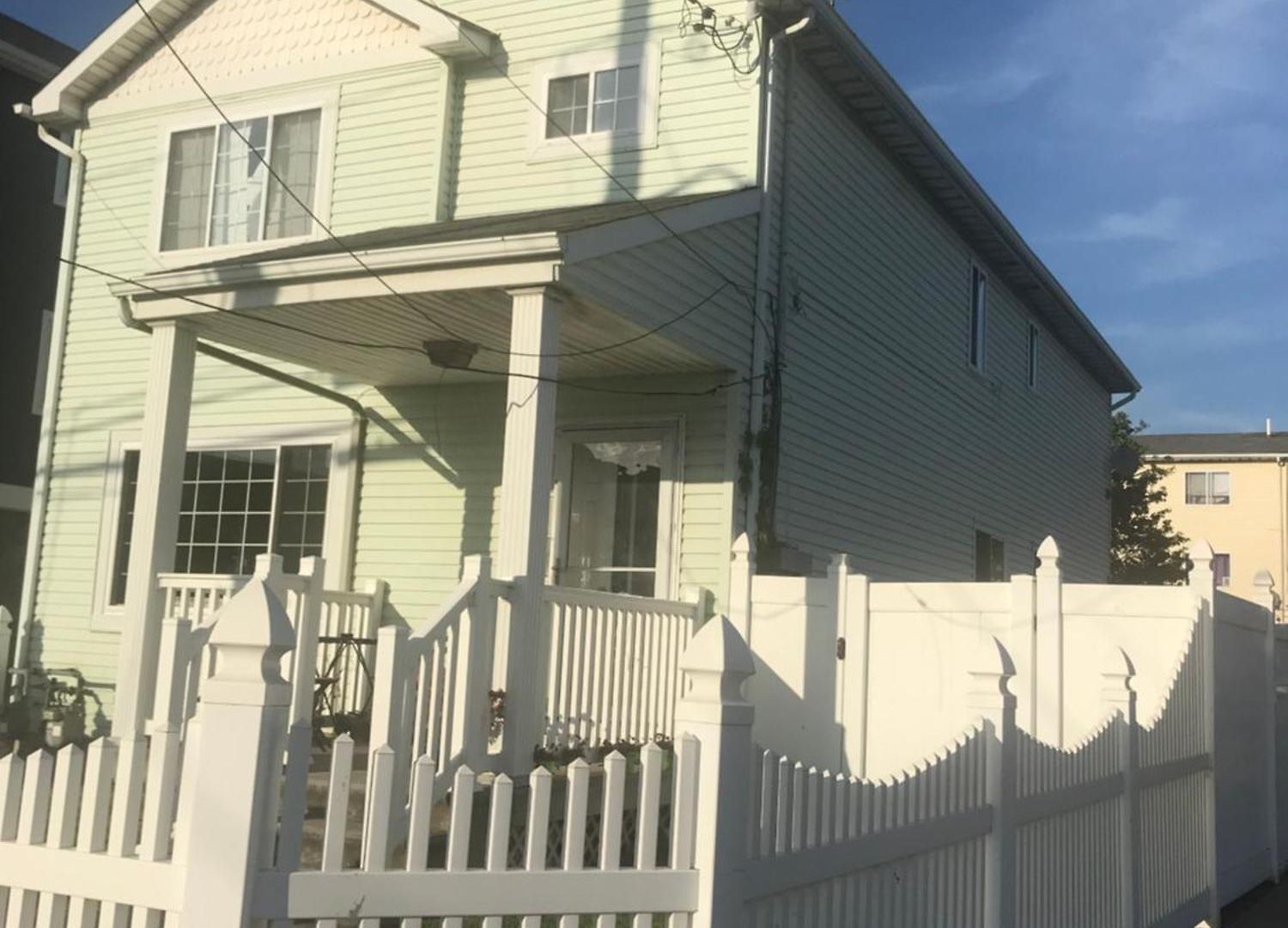 House 2car Parking Subway Jfk Usb * New York