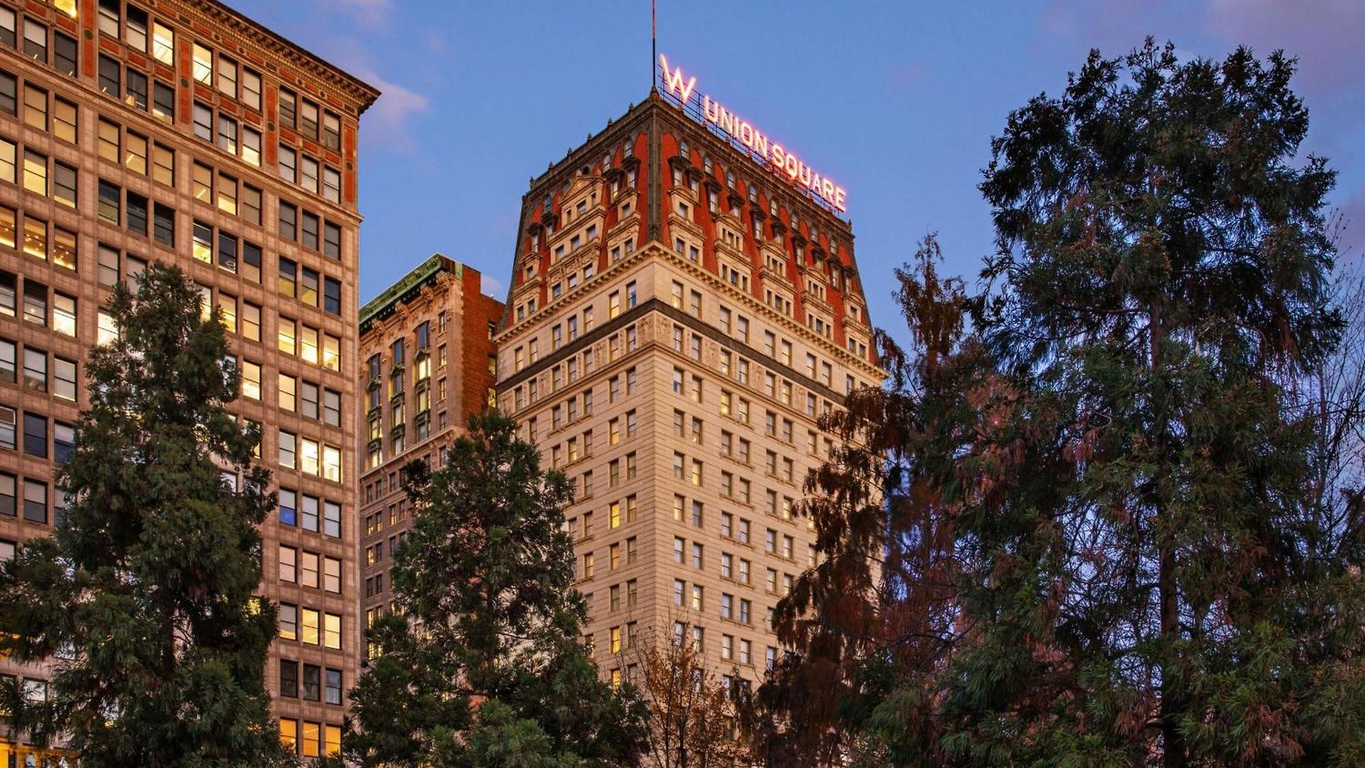 W - Union Square
