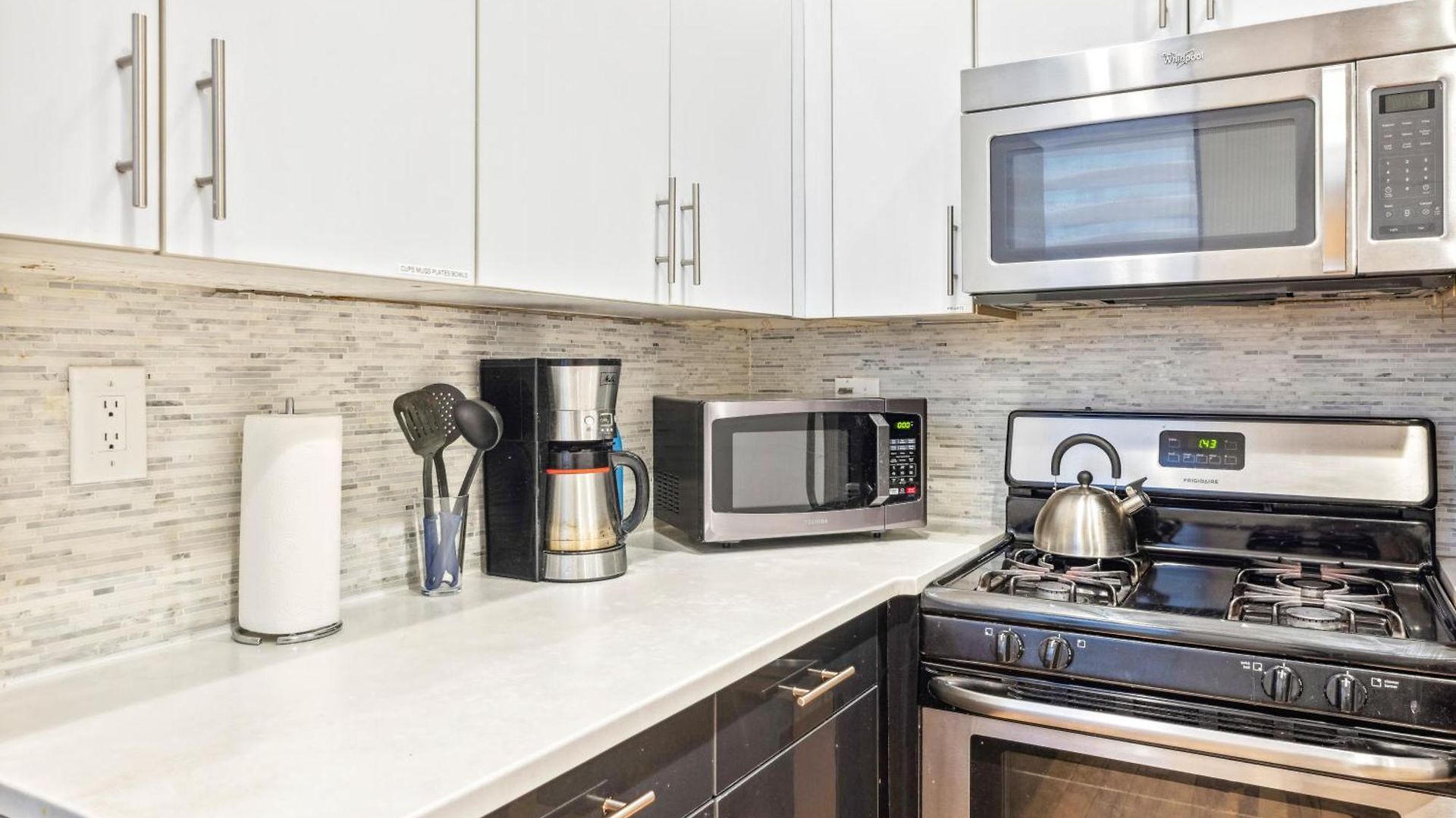 The Yellow Homestay New York