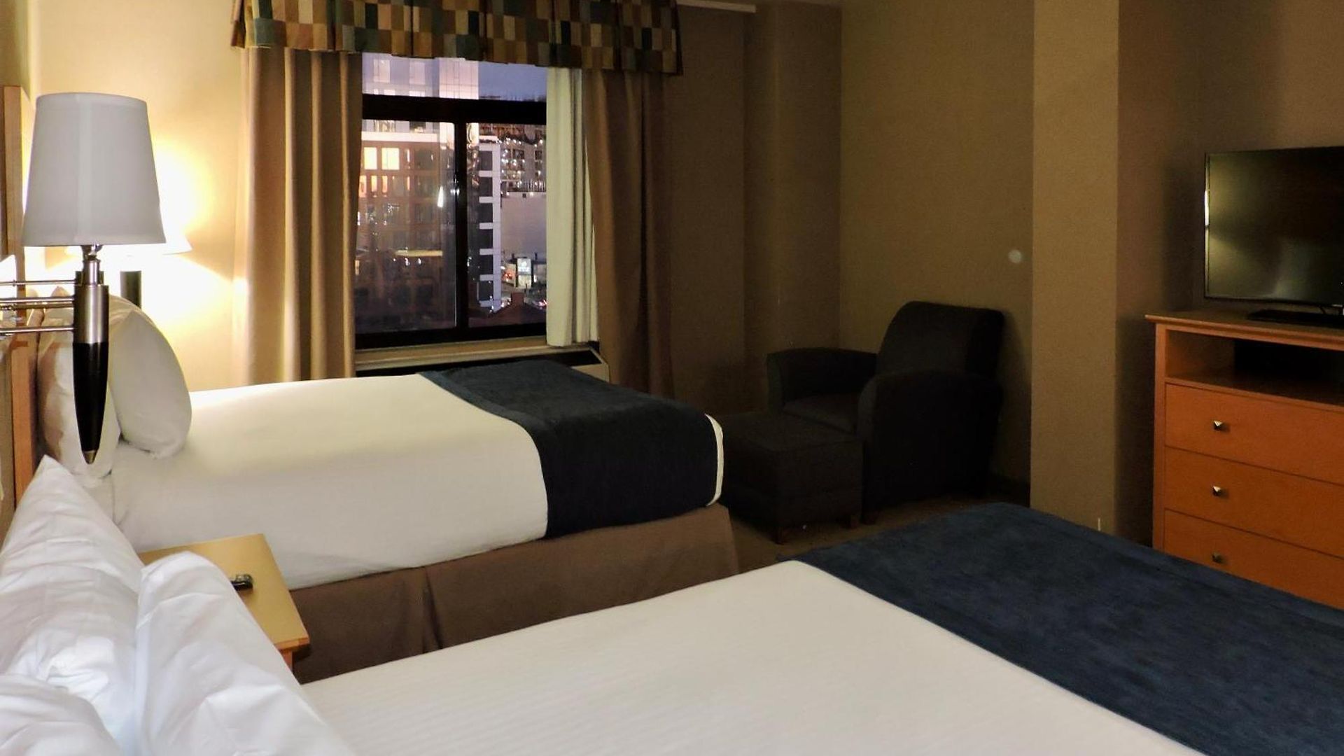 Marco Laguardia & Hotel New York