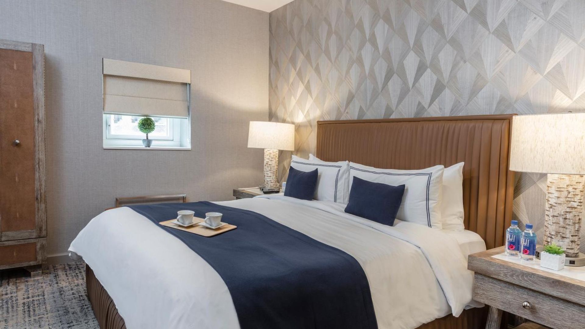 Hotel Artezen 4*