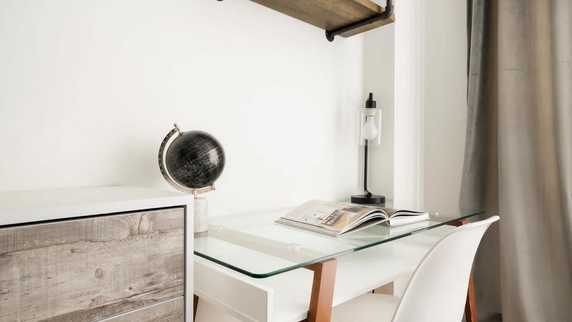 75-2d New Prime Ues W&d Balcony Elevator Apartment New York