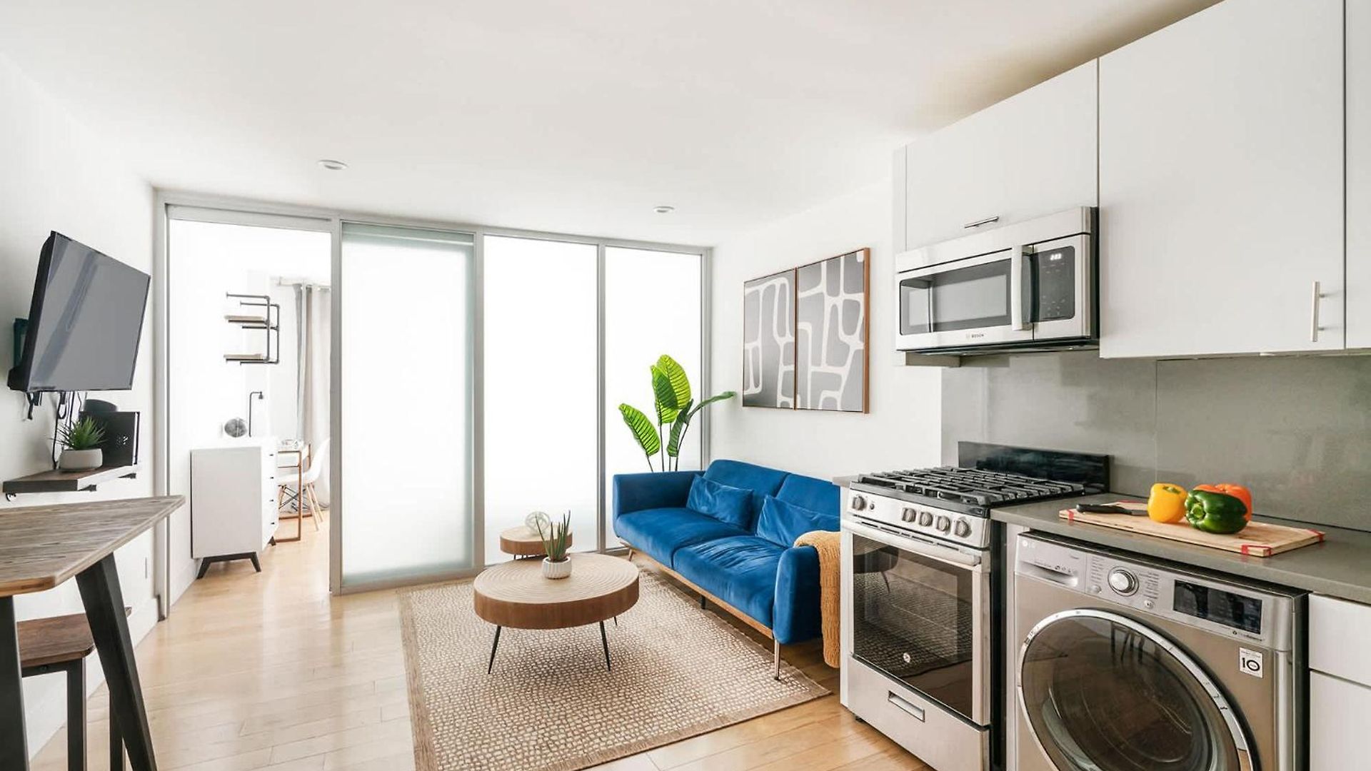 Apartment 75-2d New Prime Ues W&d Balcony Elevator New York
