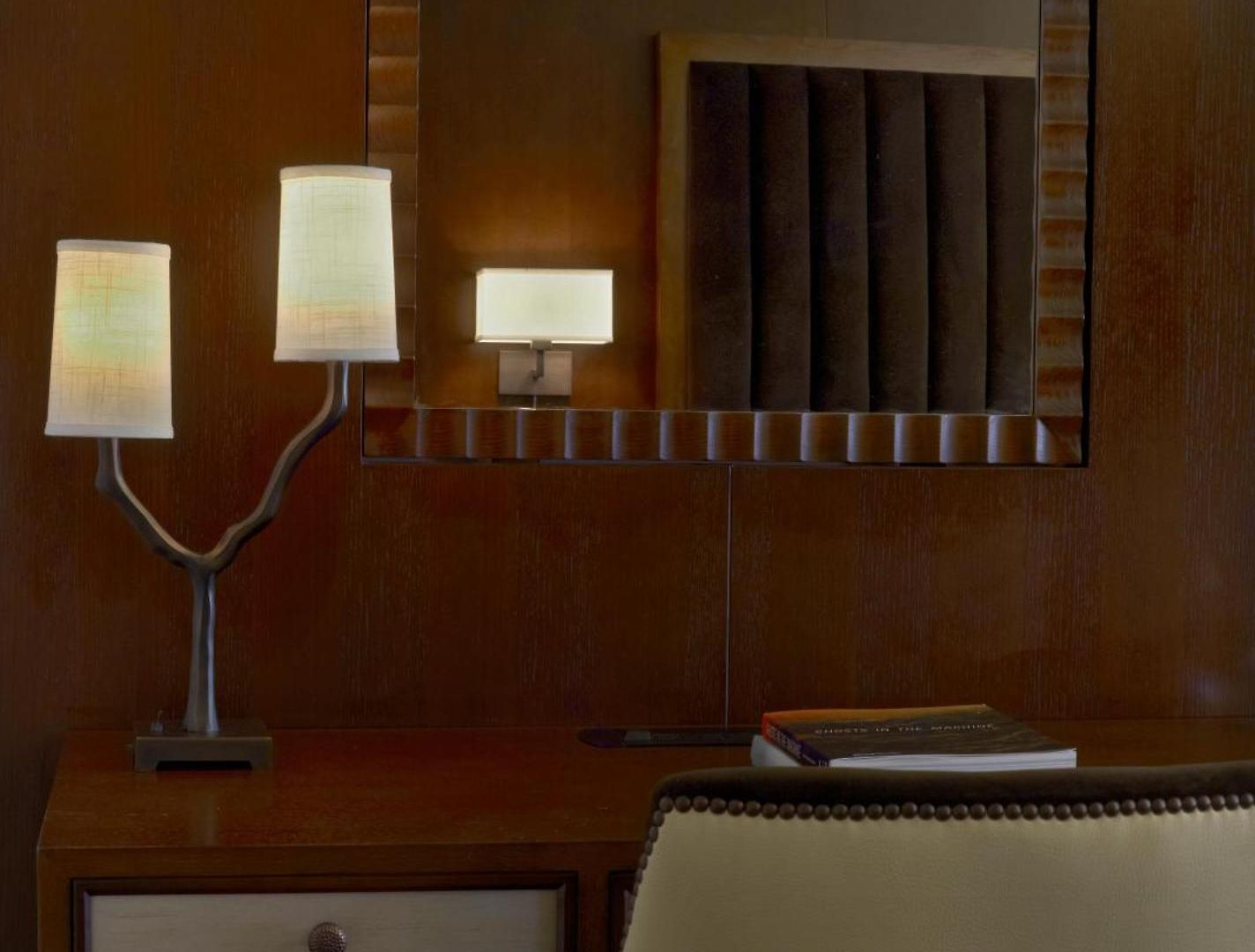 Lexington Plaza Hotel 4*