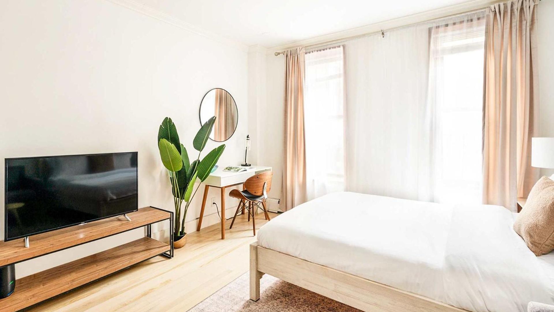 1597-2 Luxury Upper East Side W&d
