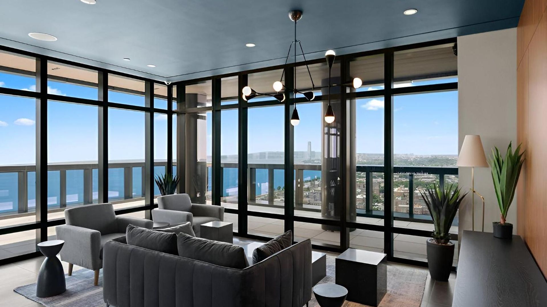 Posh With Luxe Amenities In Prime Location! Apartment New York