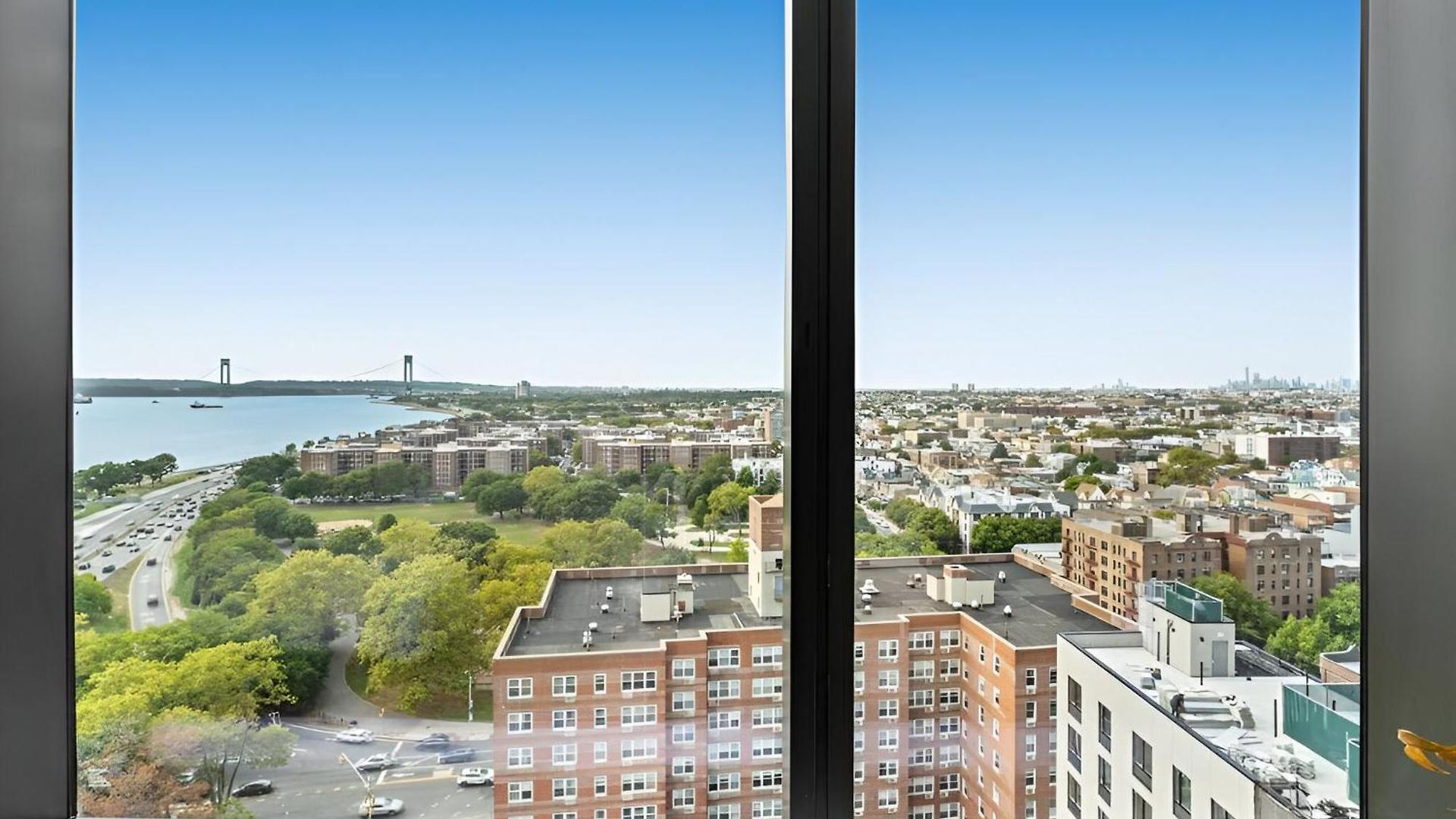 Posh With Luxe Amenities In Prime Location! Apartment New York