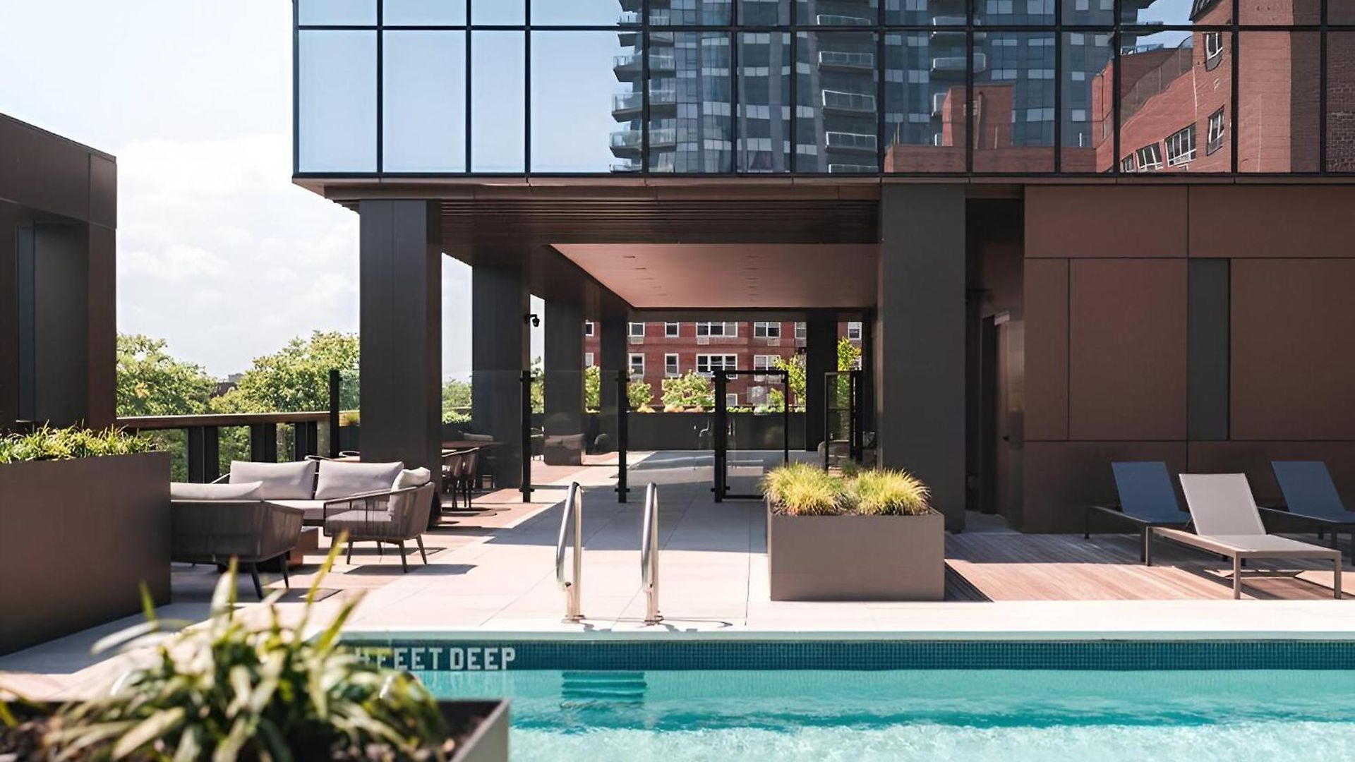 Posh With Luxe Amenities In Prime Location! Apartment New York