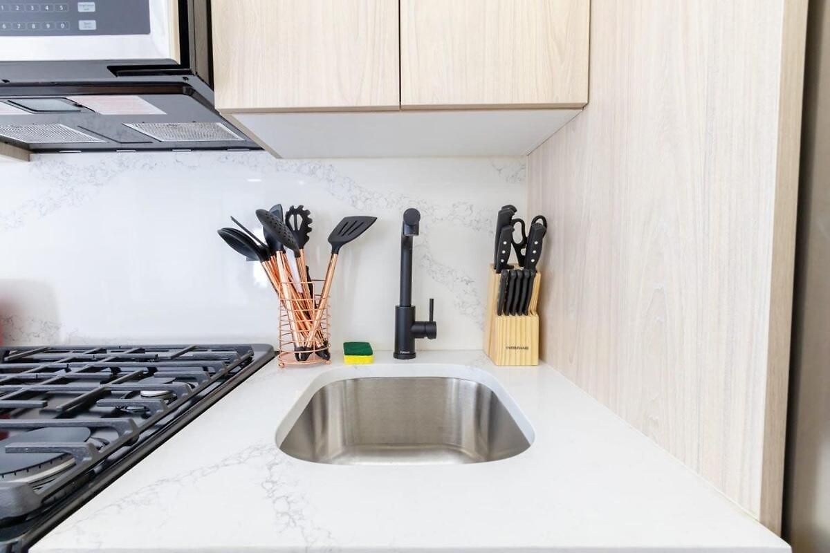 Apartment 323-2 Spacious 2br Williamsburg New York